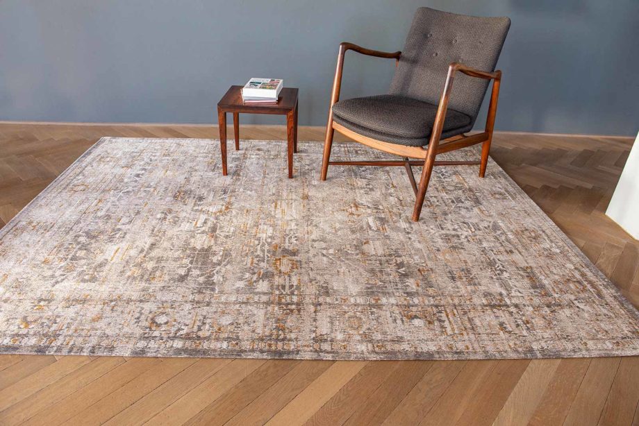 Louis De Poortere matto LX 8884 Antiquarian Ushak Suleiman Grey interior