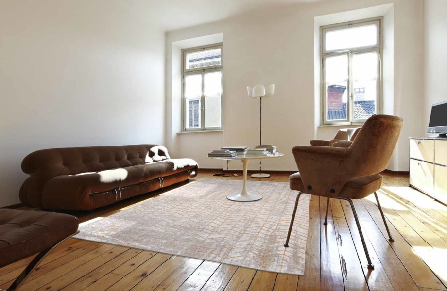 Louis De Poortere matto LX 8928 Mad Men Jacobs Ladder Central Yellow interior