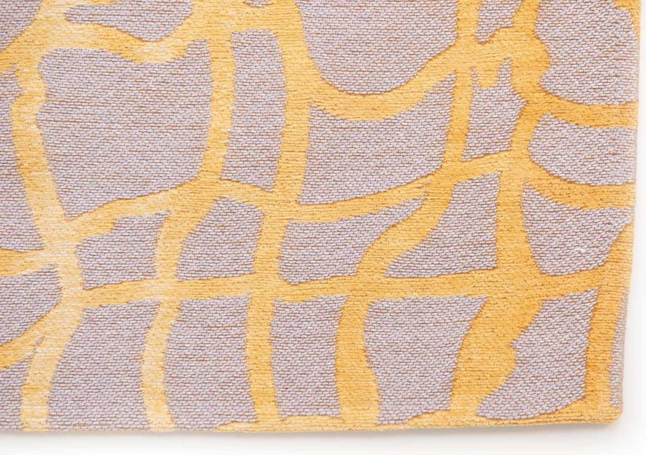 Louis De Poortere matto LX 9205 Mad Men Dedalo Yellow Scarab corner