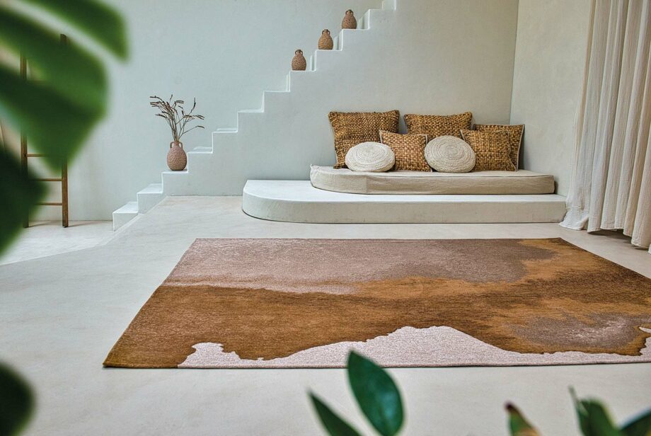 Louis De Poortere matto Meditation Lagoon 9326 Chestnut interior 1