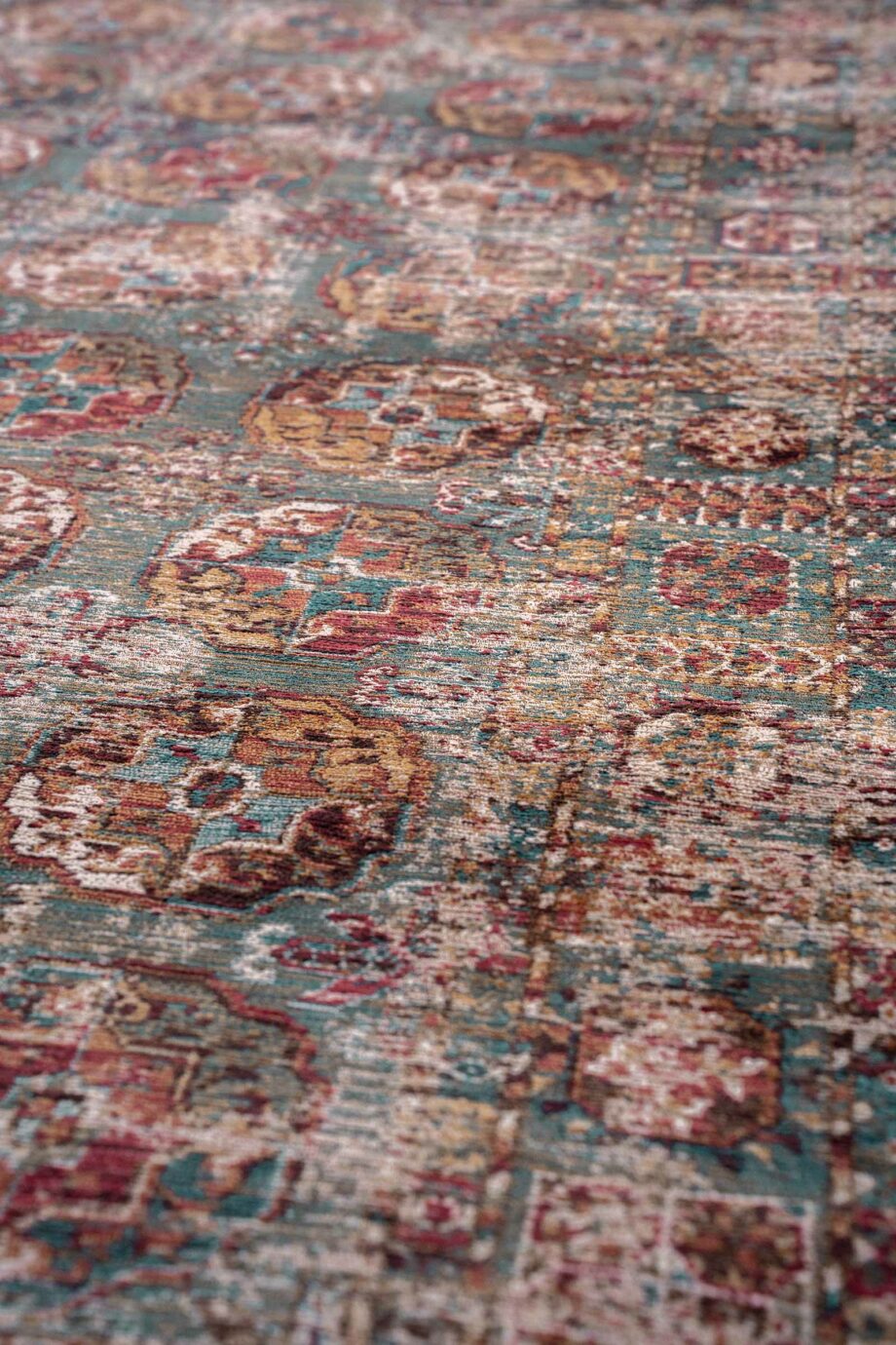 Louis De Poortere matto Antiquarian Kasak 9845 Almati zoom vertical