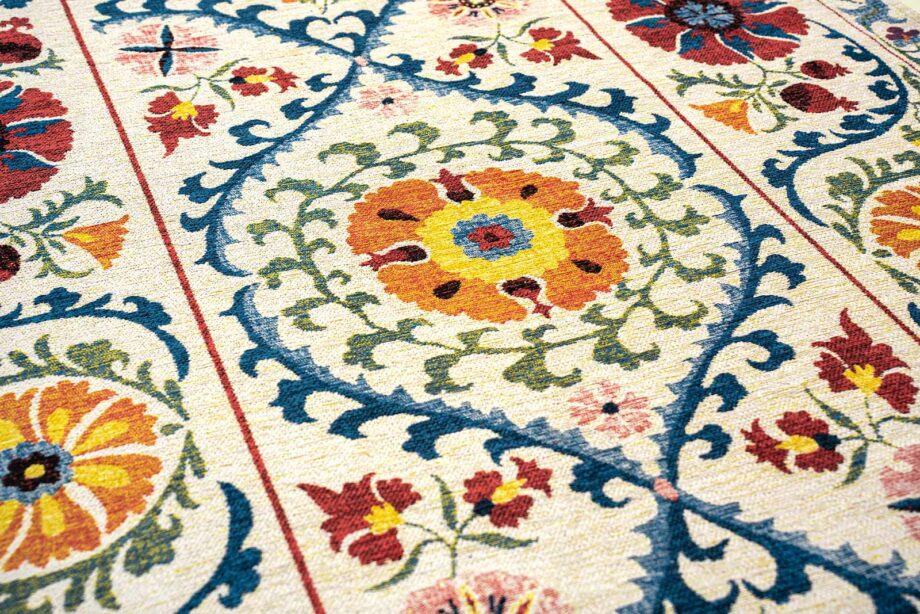 Louis De Poortere matto Antiquarian Suzani 9728 Origine zoom