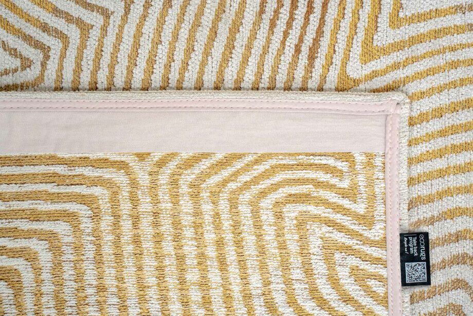 Louis De Poortere matto Meditation Coral 9799 Yellowhippy back