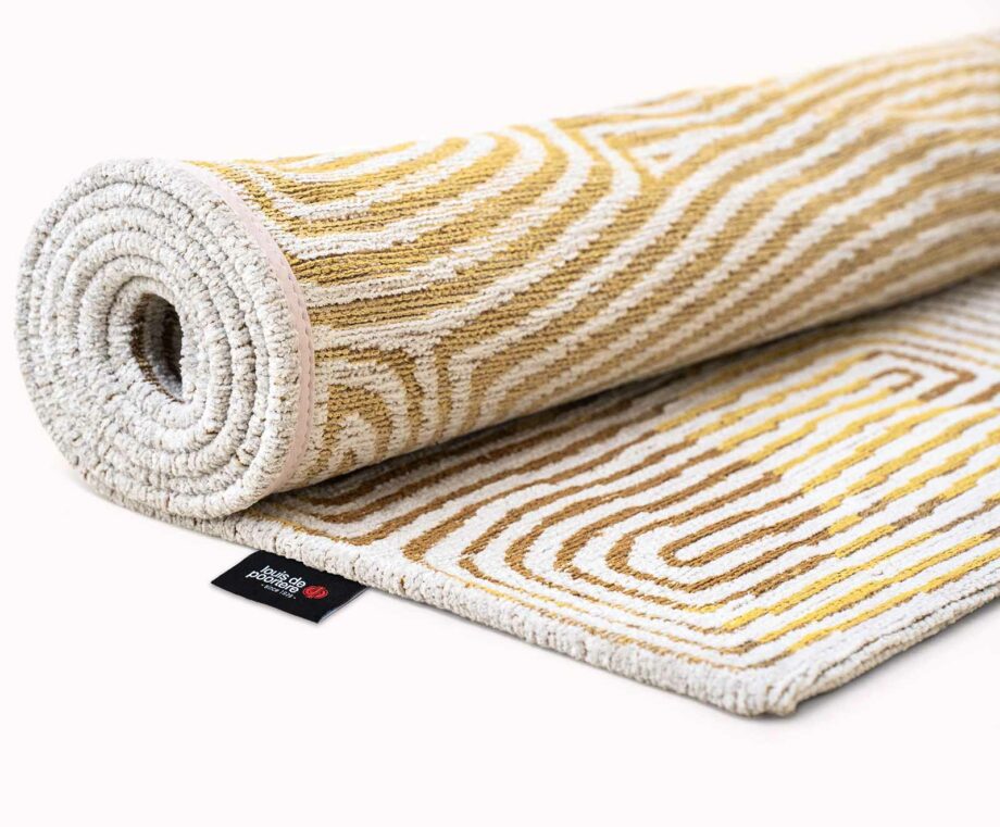 Louis De Poortere matto Meditation Coral 9799 Yellowhippy roll