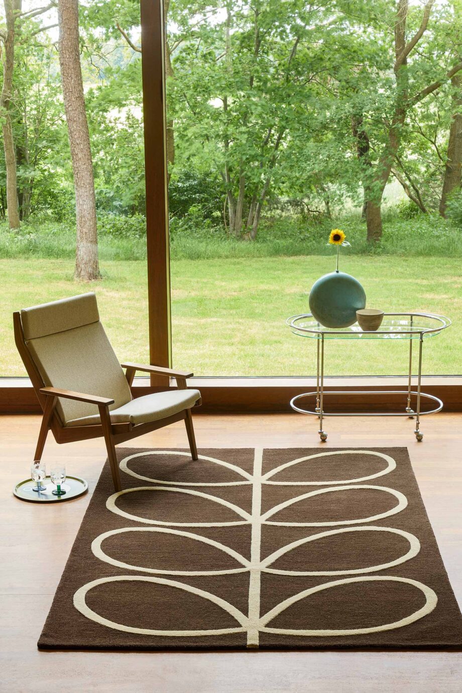 Orla Kiely Giant Linear Stem Walnut 059401 interior A
