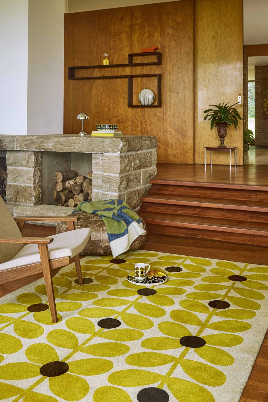 Orla Kiely Sixties Stem Yellow 158106 interior A