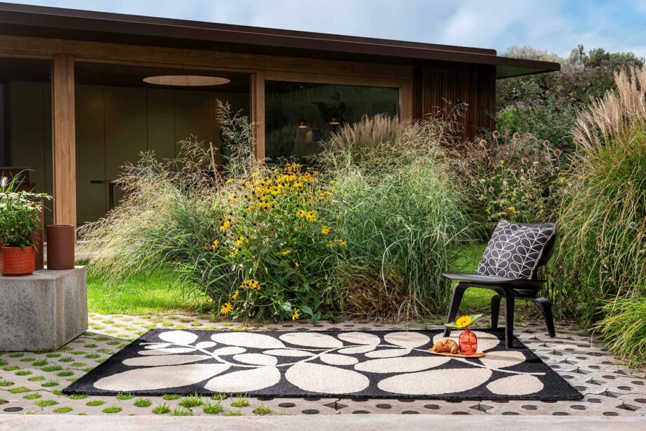 Orla Kiely Sycamore Black 464205 interior A outdoor