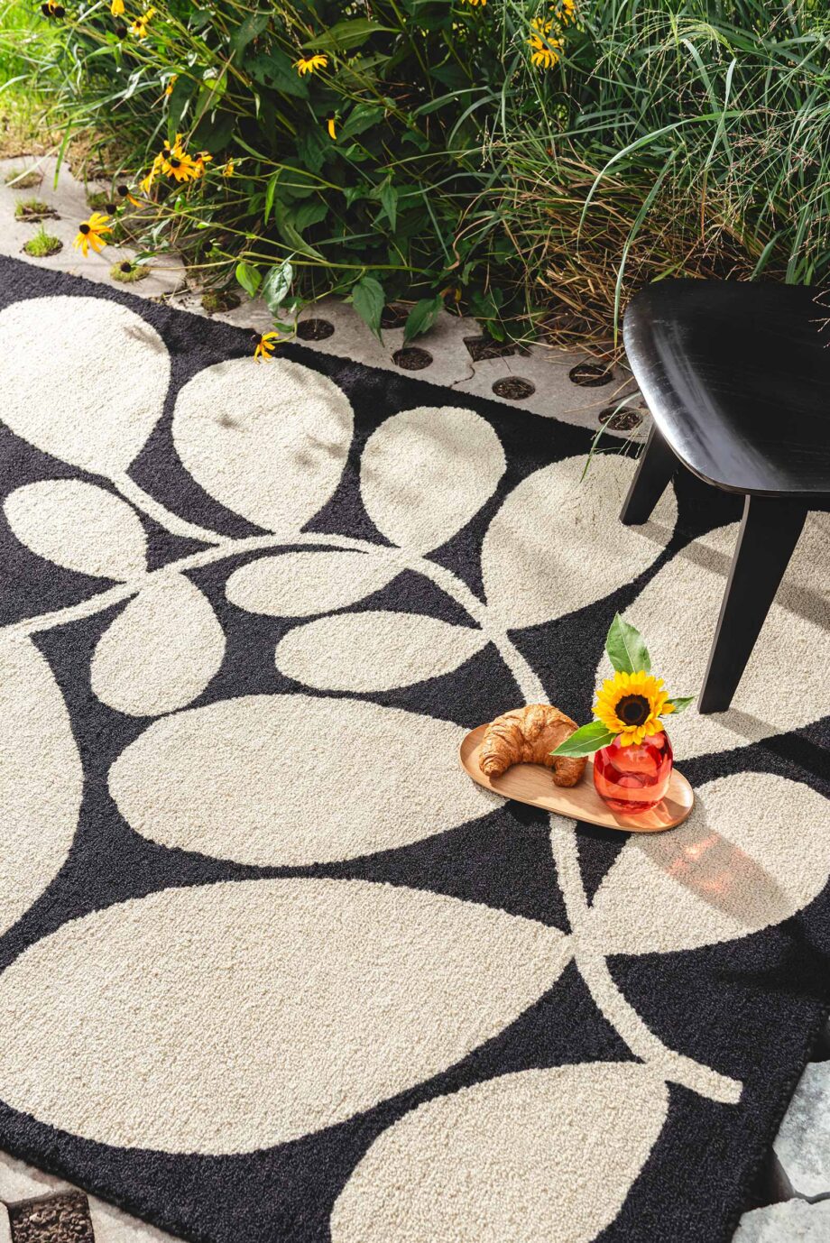 Orla Kiely Sycamore Black 464205 interior C outdoor